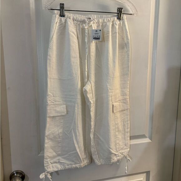 Cotton-On Haven Capri Pants White Cargo Pants Sz 4 NWT - Picture 1 of 5